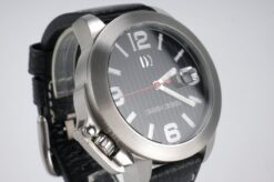 venstreehaands-sort-laederur-danish-design-2