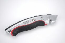 Venstrehånds hobbykniv med gummi håndtag set nedefra