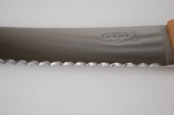 Vensrehånds brødkniv fra opniel af mærket parallele